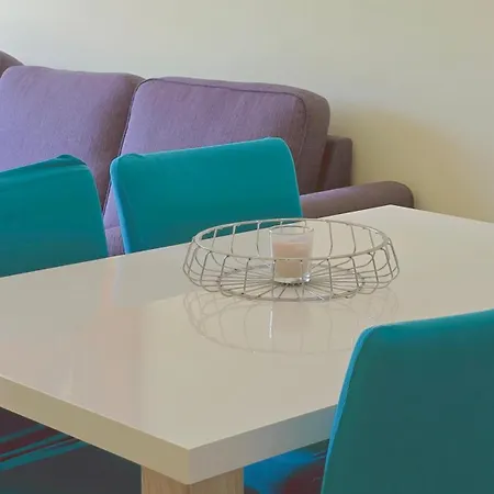 Apartment Eulalia With Pool And 5 Minutes From The