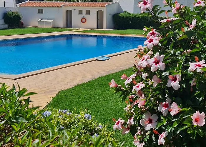 Eulalia With Pool And 5 Minutes From The * Albufeira