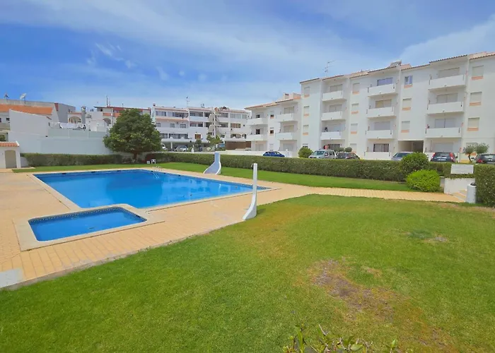 Lejlighed Eulalia With Pool And 5 Minutes From The