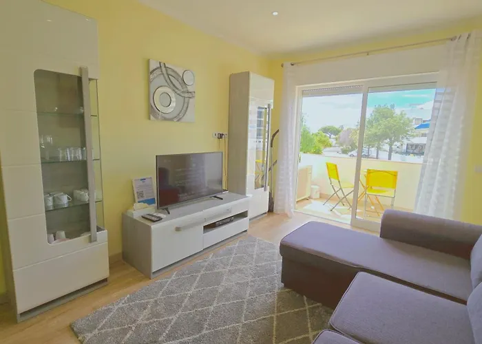 Eulalia With Pool And 5 Minutes From The Lejlighed *