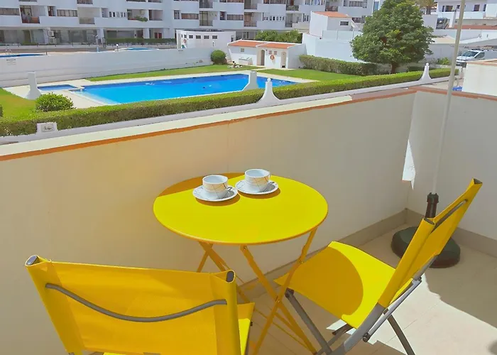 Lejlighed Eulalia With Pool And 5 Minutes From The Albufeira