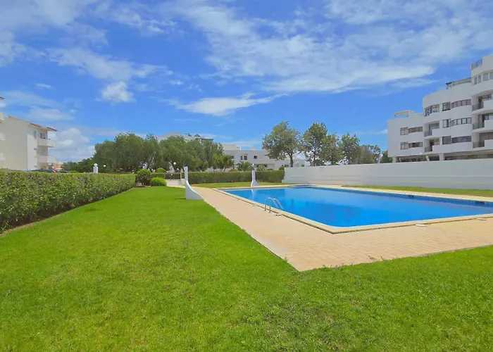 Eulalia With Pool And 5 Minutes From The Lejlighed