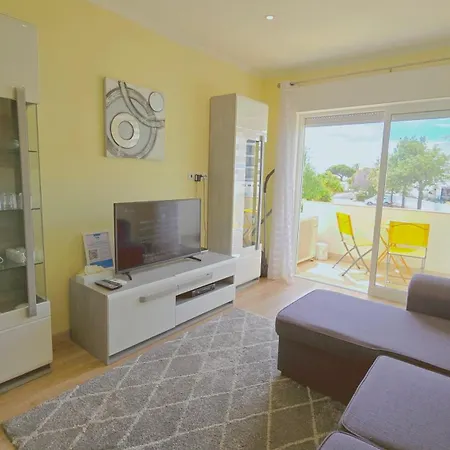 Eulalia With Pool And 5 Minutes From The Appartement *