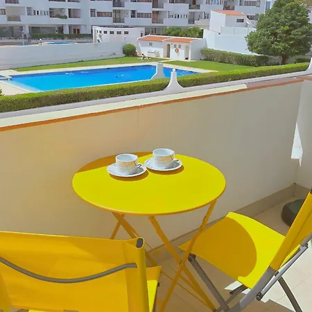 Lägenhet Eulalia With Pool And 5 Minutes From The Albufeira